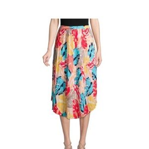 NWT Laundry vibrant pleated skirt